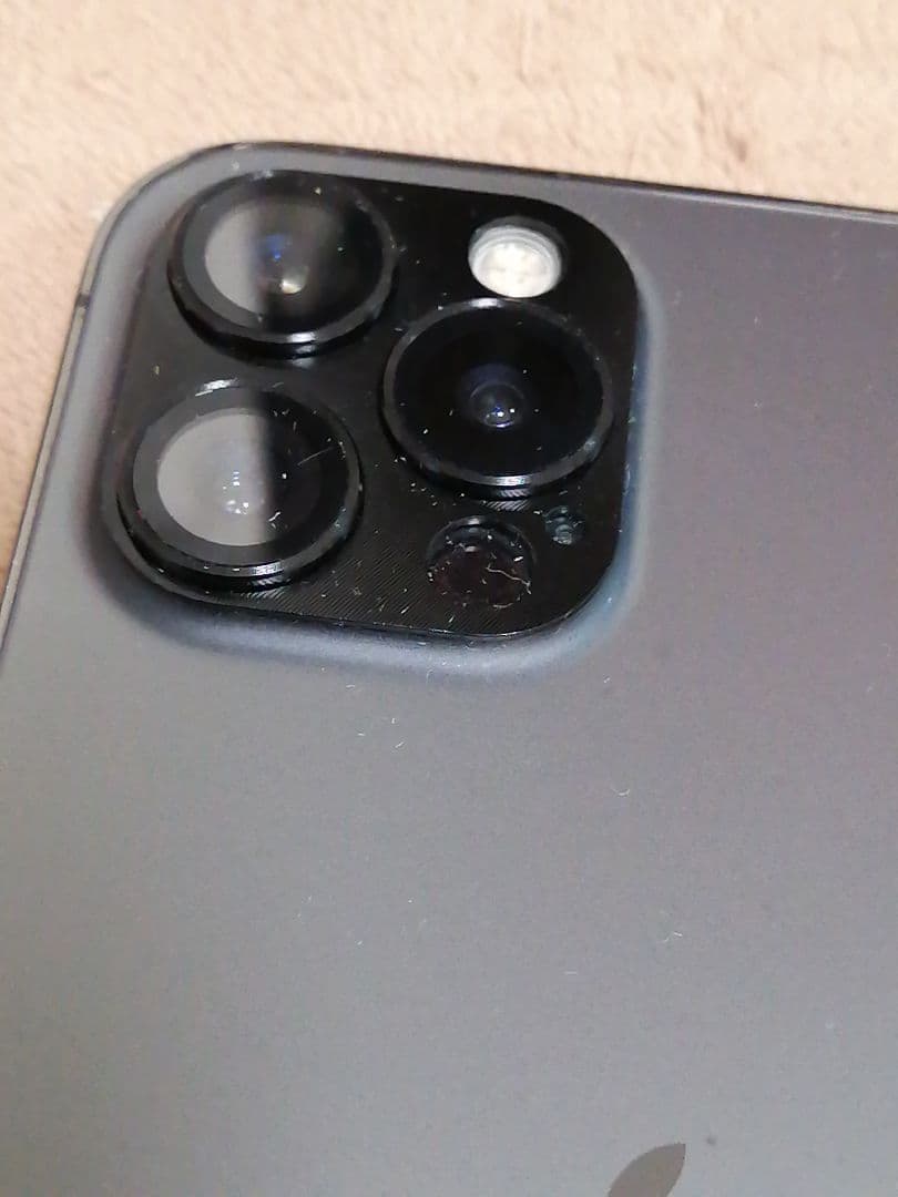 Apple iPhone 12 Promax 本体 + ケース　512gb