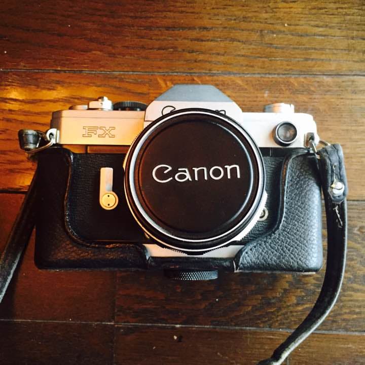 Canon 一眼レフ 年代物 (値下げ交渉あり！)