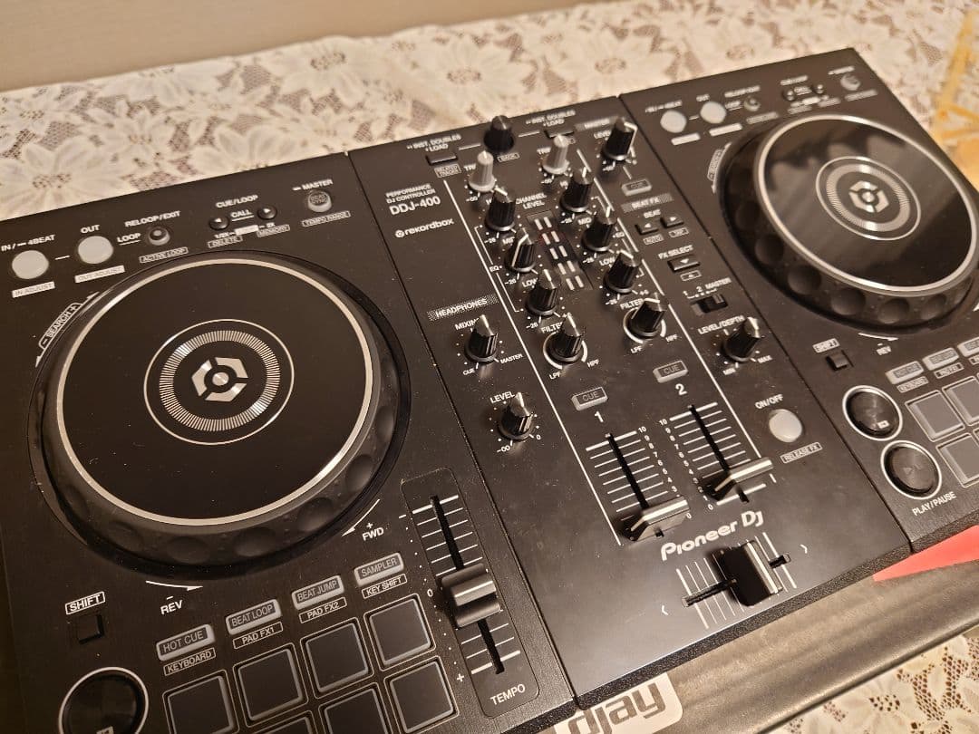 Pioneer DJ DDJ-400 コントローラー