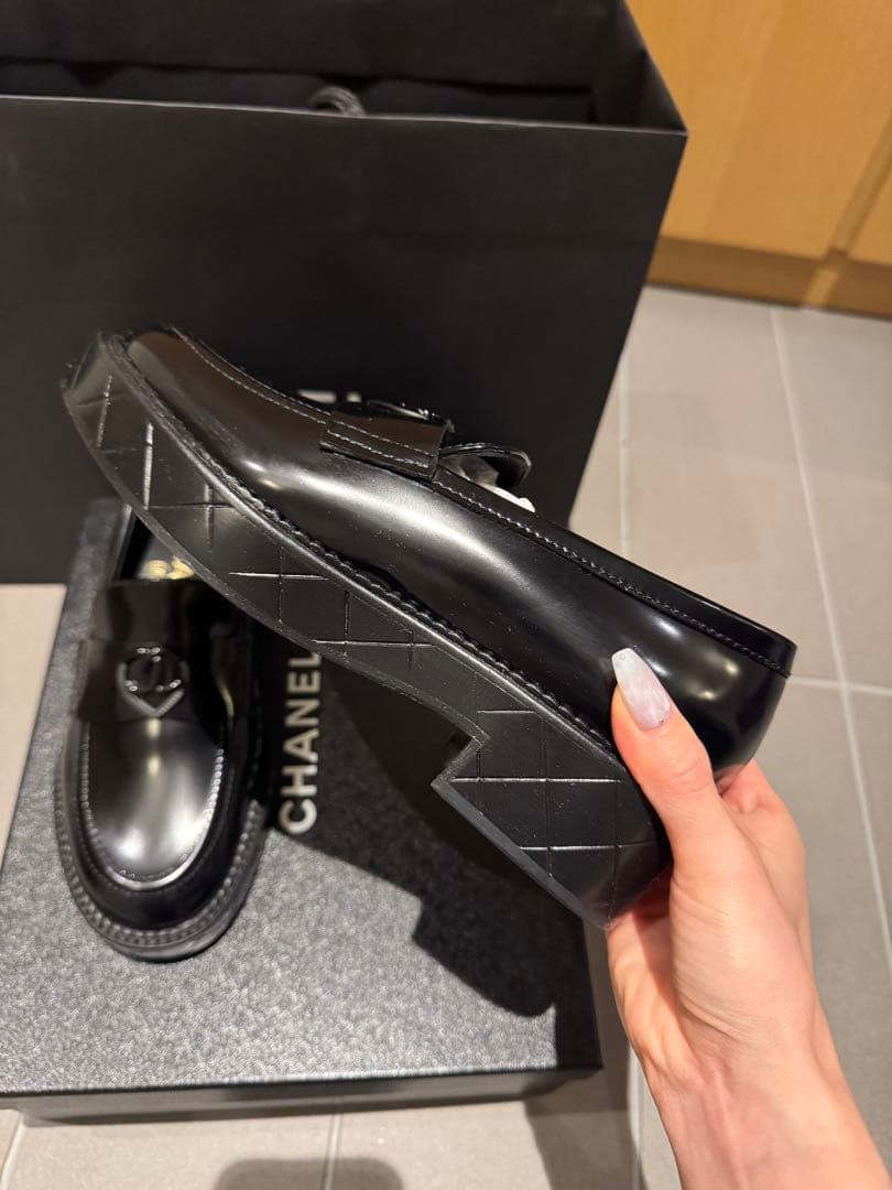 CHANEL ローファー