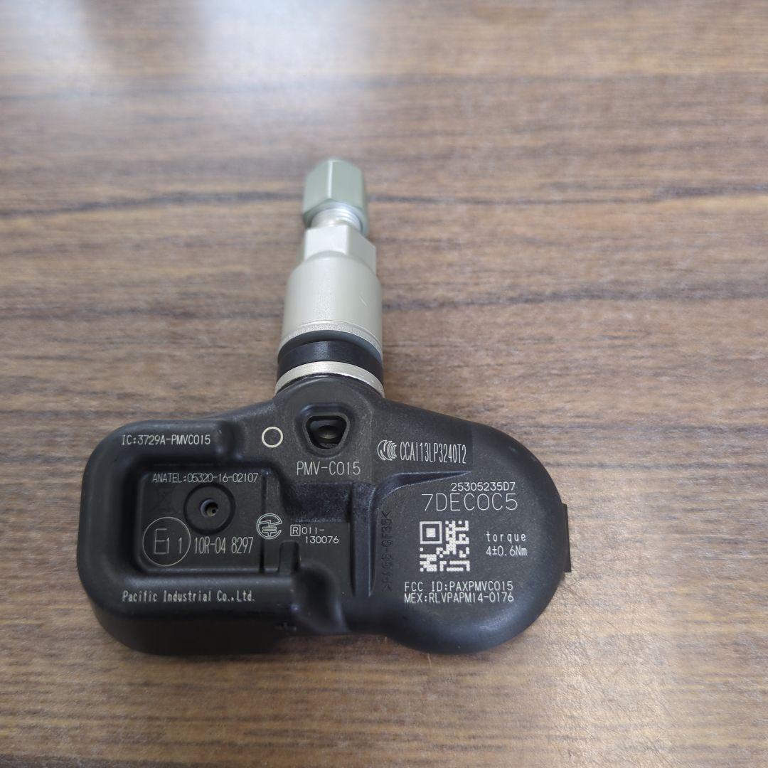 TOYOTA純正 タイヤ空気圧警報システム（TPWS）ランクル200/カムリ用