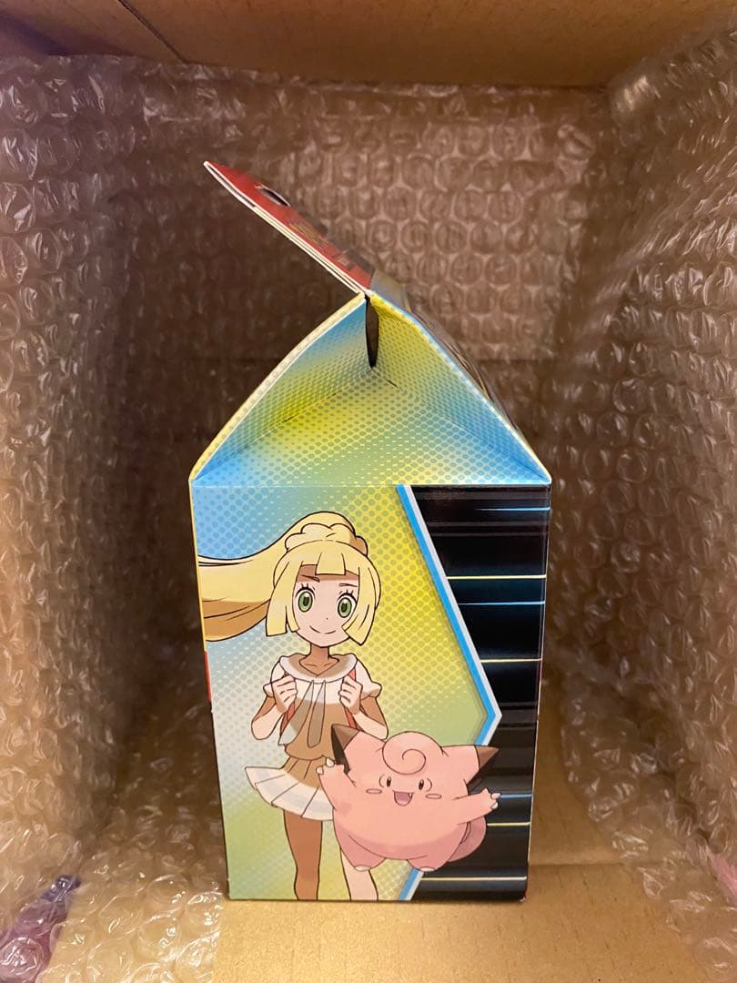 リーリエのピッピ英語ver ピカチュウプロモカード付き　プレミアムコレクション