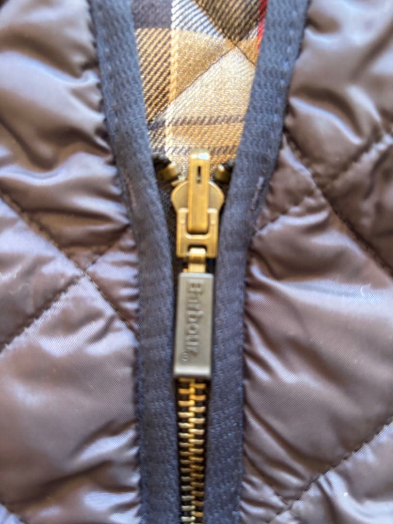 Barbour ネイビー キルティング ベスト