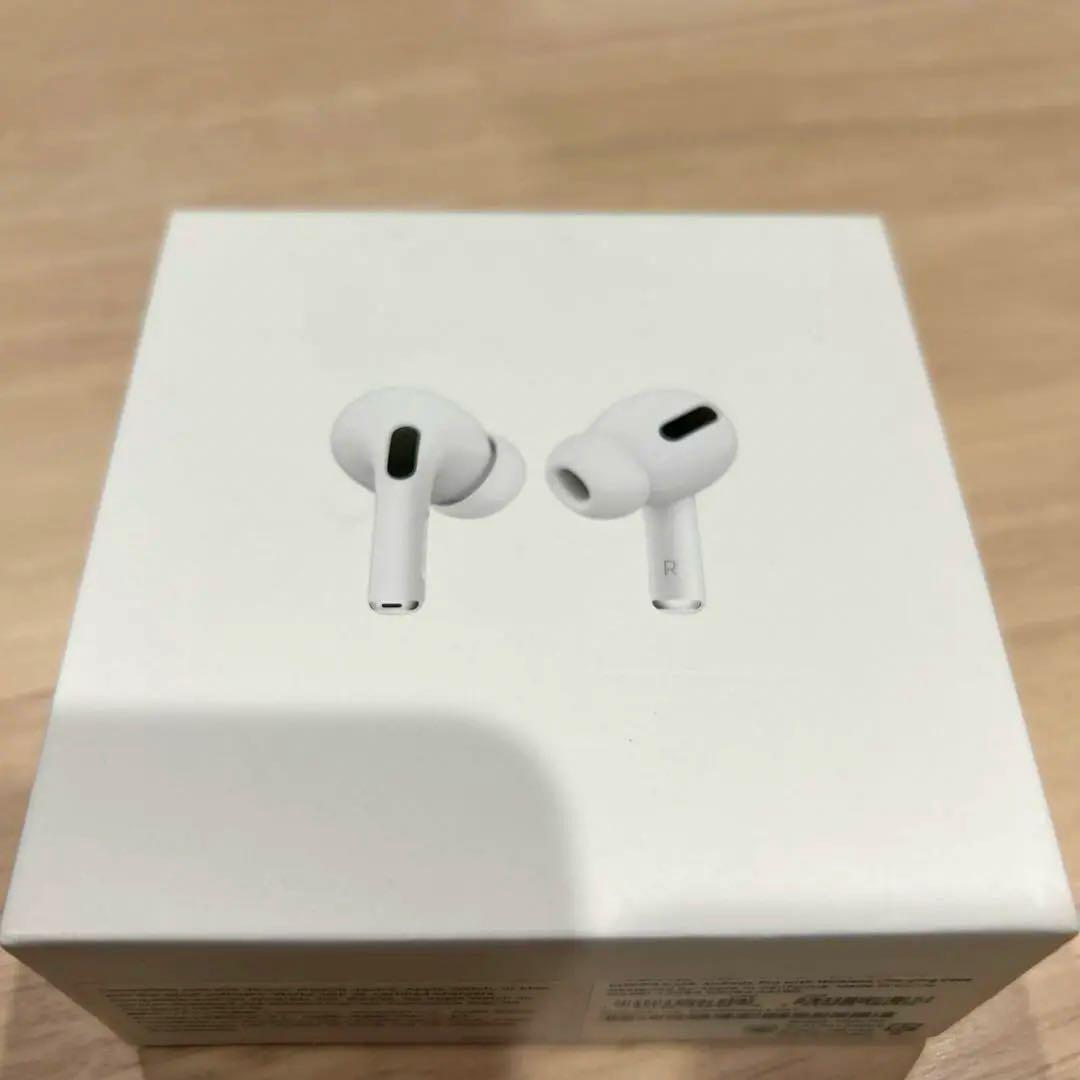 ヘッドホン Apple AirPods Pro Lightning