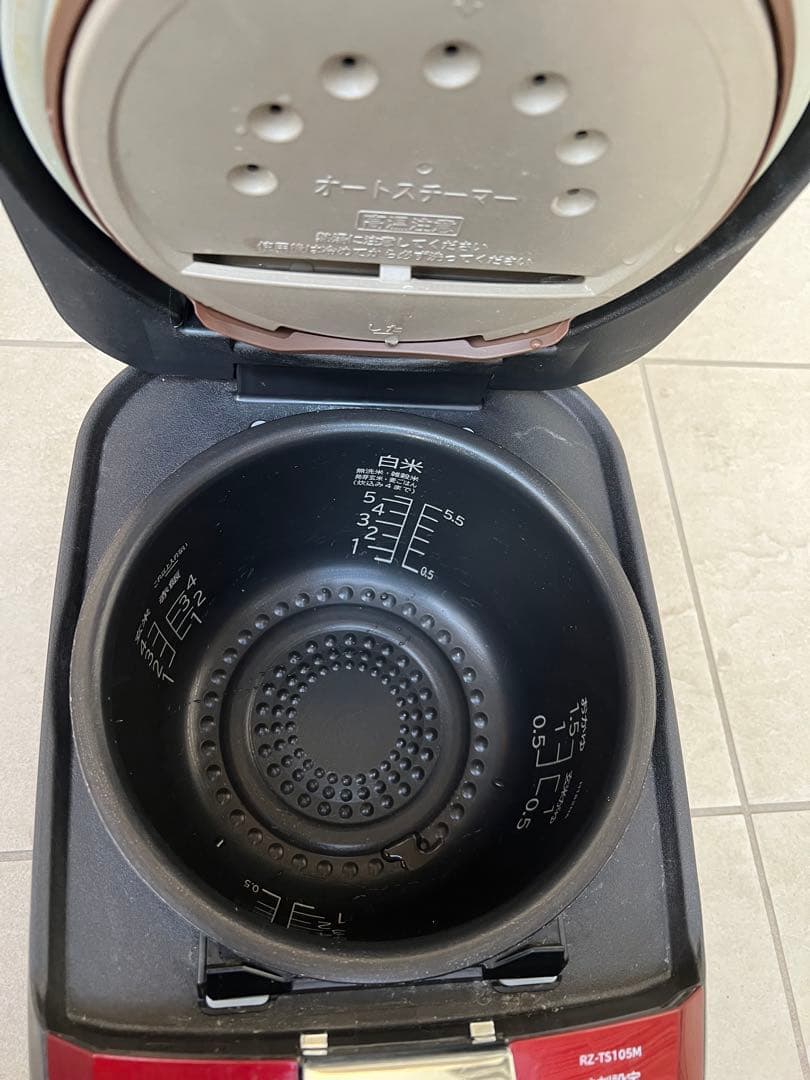 HITACHI RZ-TS105M 5.5合炊き 2022年製 炊飯器