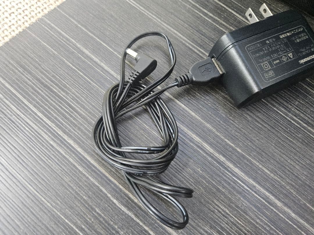 美品 Panasonic HC-V480MS HDビデオカメラ ホワイト