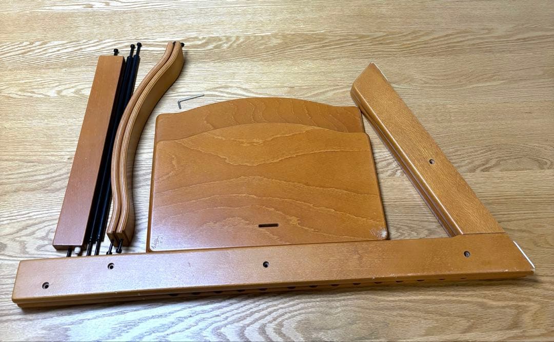 ストッケ　トリップトラップ チェリー　STOKKE TRIPP TRAPP