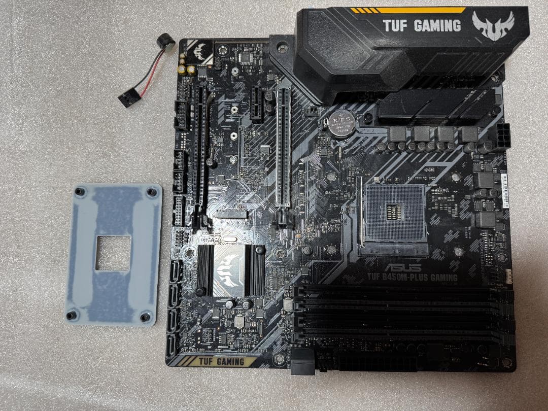 マザーボード ASUS TUF B450M-PLUS GAMING