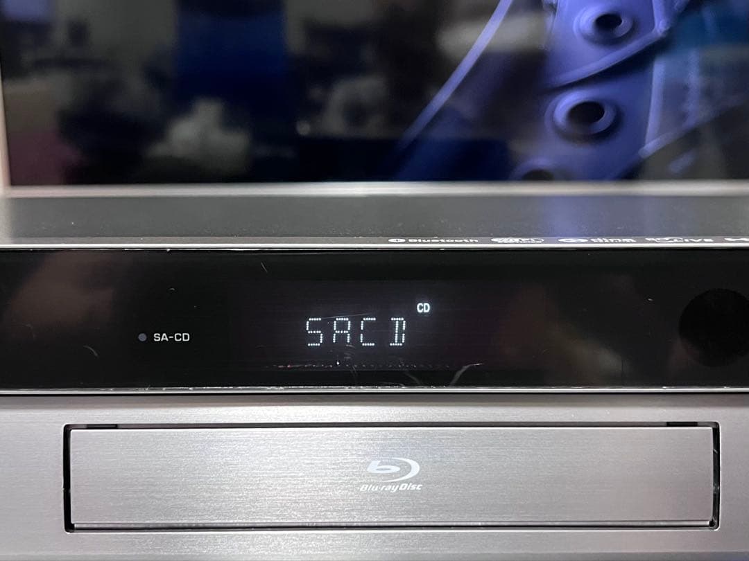 リモコン付　ヤマハ　SACD/ブルーレイプレイヤー　BD-A1040