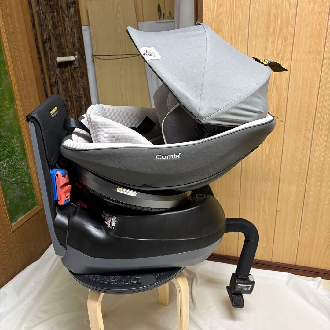 コンビ チャイルドシート クルムーヴスマート エッグショック simplight