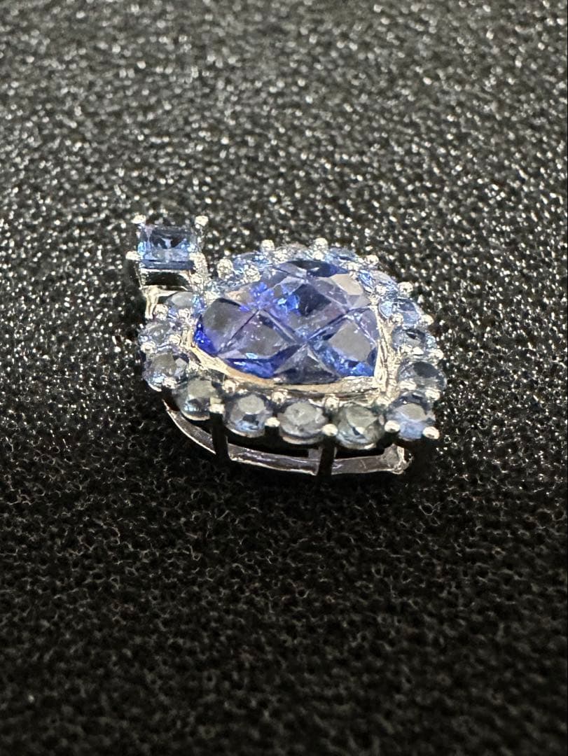 GSTV k18サファイアミステリーセッティングハートペンダントトップ新品未使用