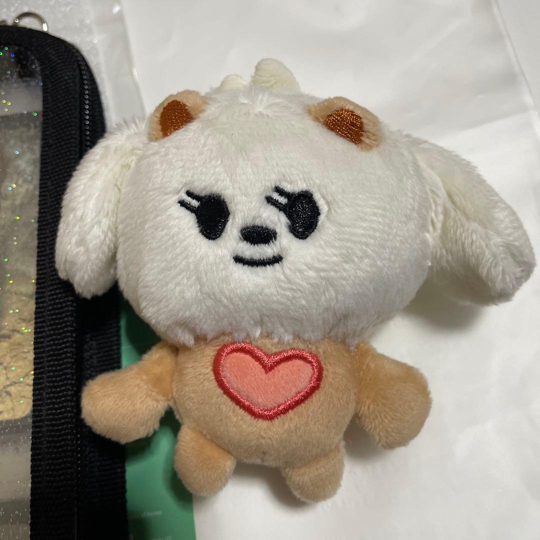 バムグッ プルバトゥ キーリング ぬいぐるみ ボムギュ　トレカ　TXT まとめ