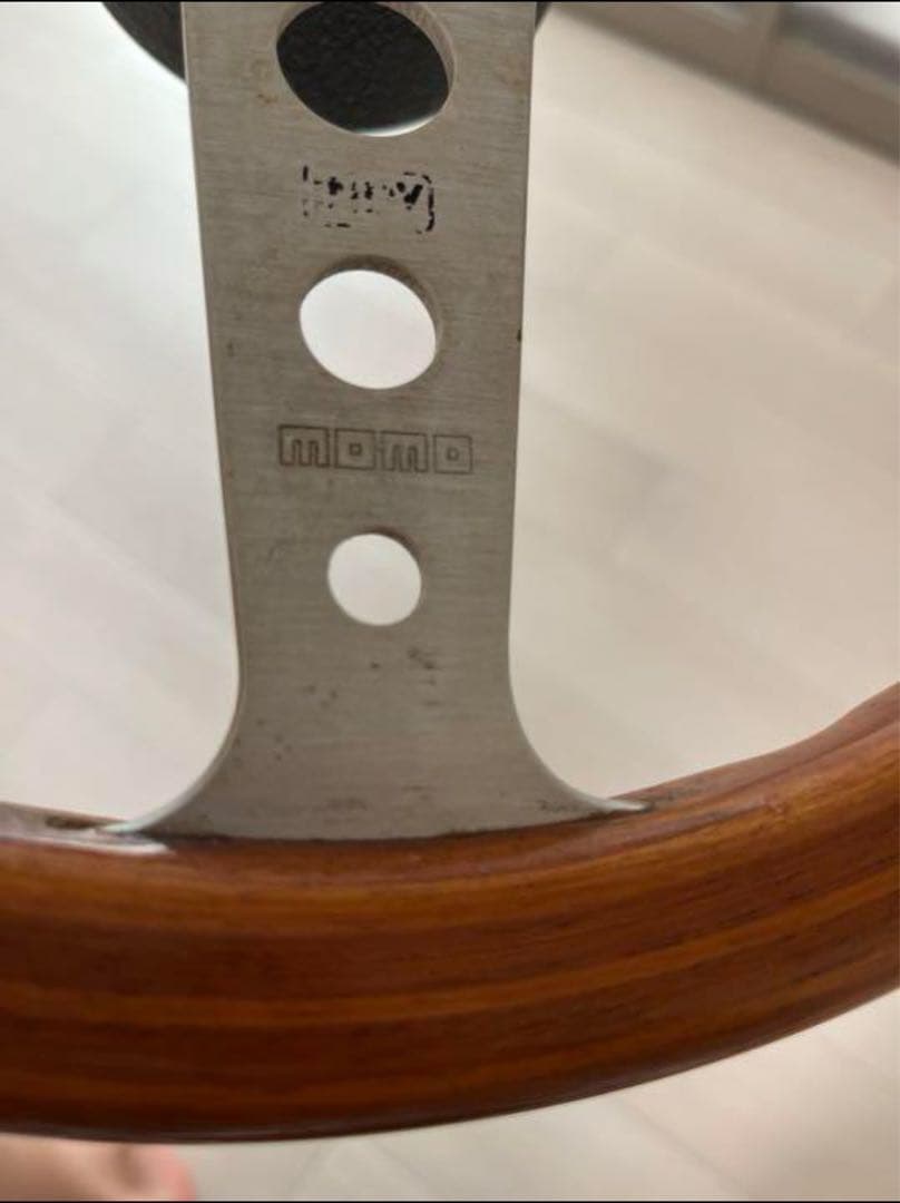 MOMO ウッドステアリング　直径34