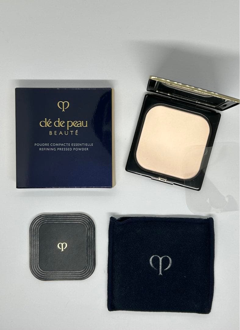 ※週末限定値下げ※ プードルコンパクトエサンシエルn 【エレガントスリム】