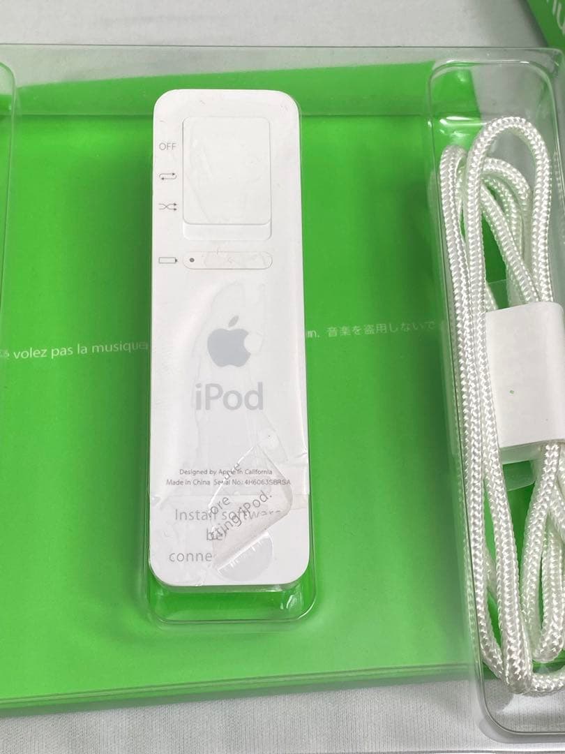 Apple iPod Shuffle 1GB ホワイト