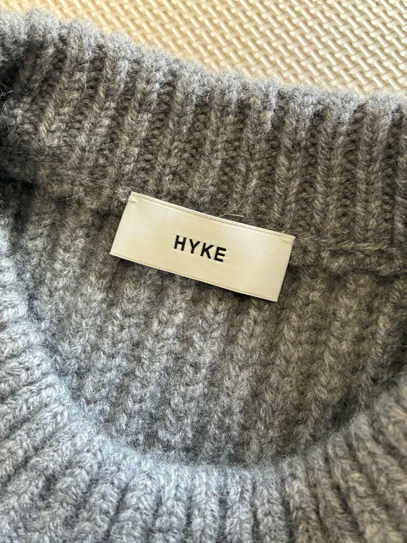 HYKE ウール　フリンジ　ベスト