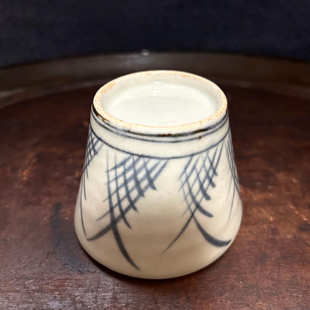 古伊万里　江戸前期　あげ底檜垣紋蕎麦猪口　無傷　本物保証