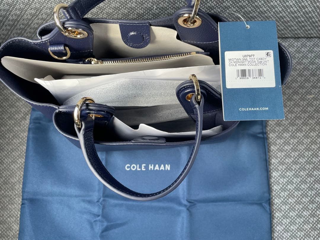 【新品】COLE HAAN ミッドタウンスモールクロスボディトートwomens.