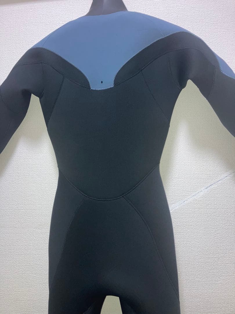 ジィジ⭐️MLサイズ相当セミドライウェットスーツ5/3㎜