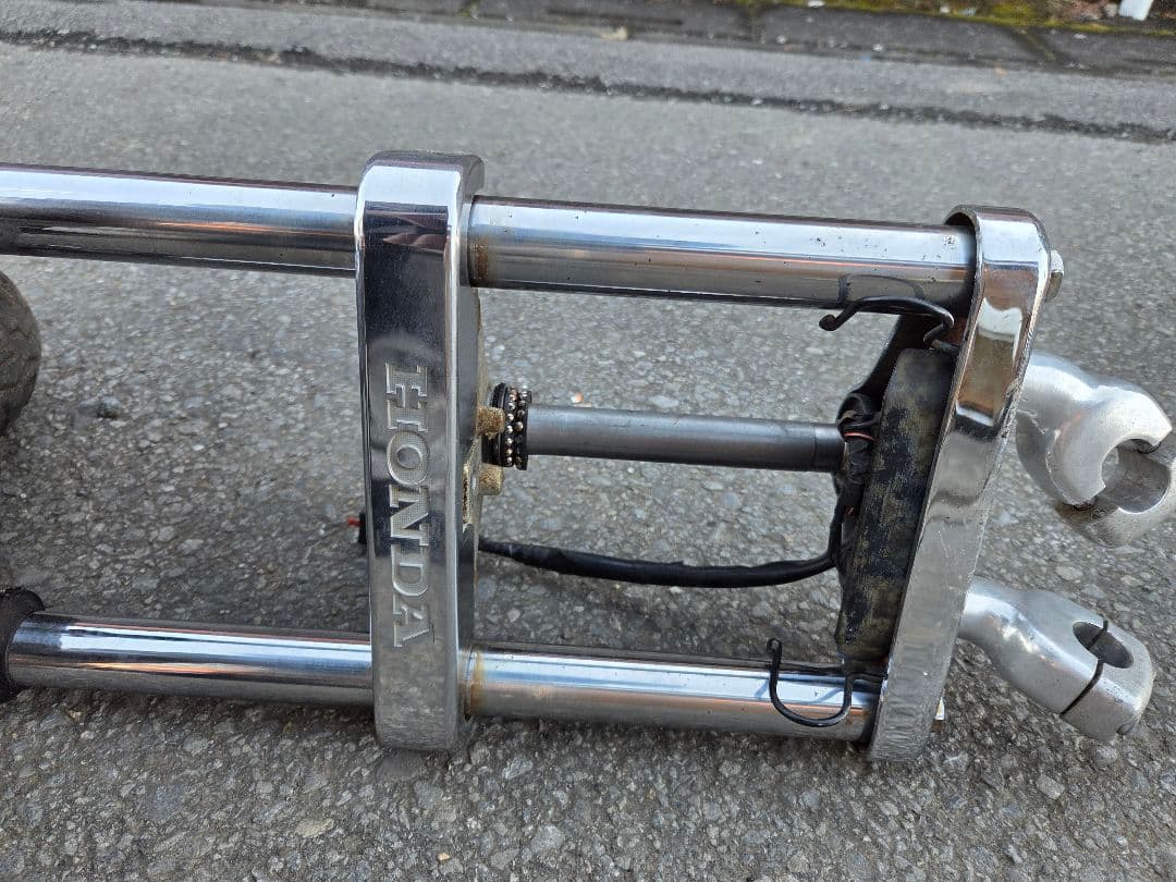 マグナ50　フィフティ フロントフォーク