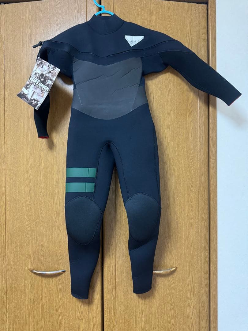 THREE WEATHER ウェットフルスーツ ブラック　キッズ　ジュニア