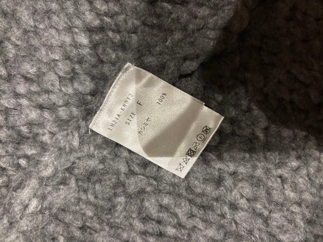 hana 　lohen ローヘン　カシミヤVネックベスト　グレー