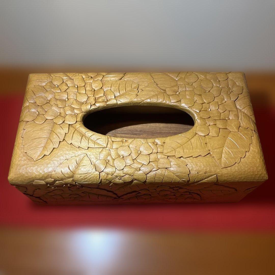 ③ 木彫り　BOXティッシュ　横　紫陽花