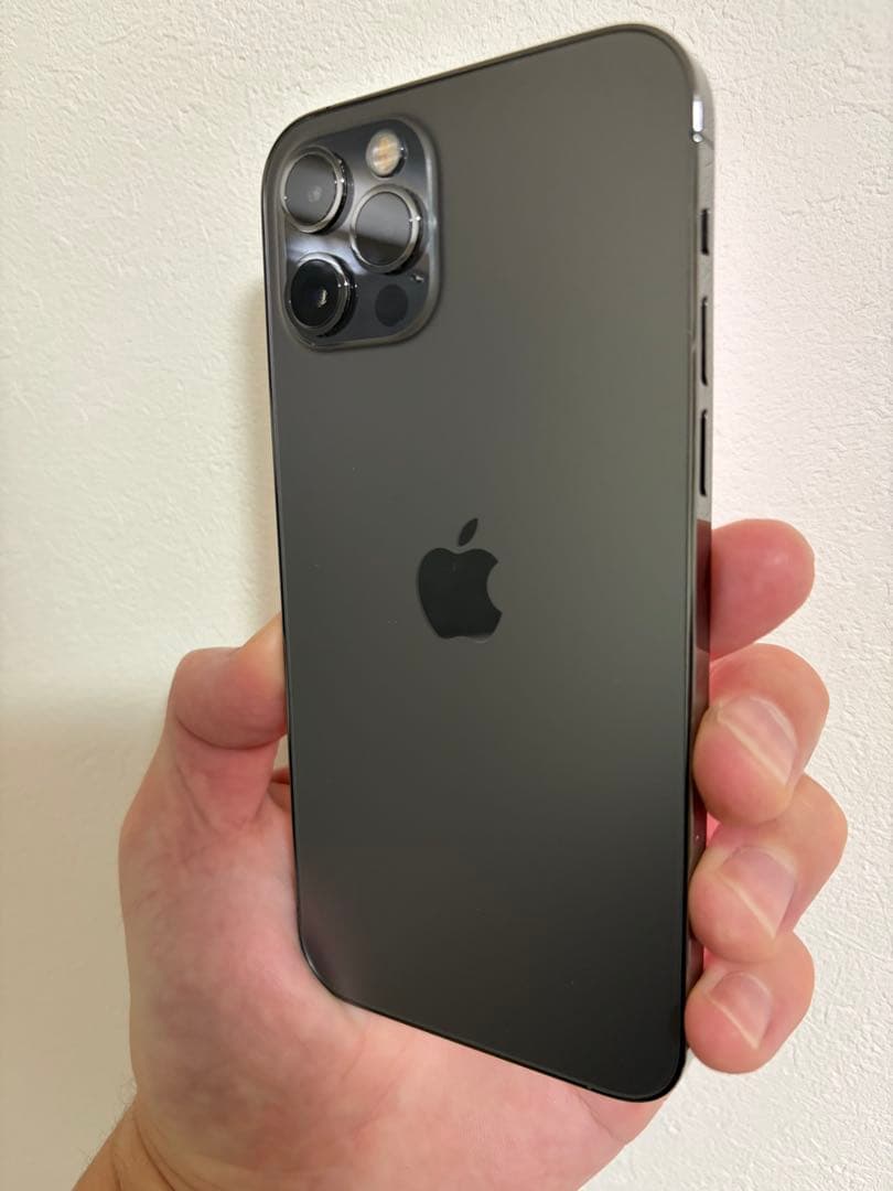 【美品】Apple iPhone12Pro グラファイトSIMフリー