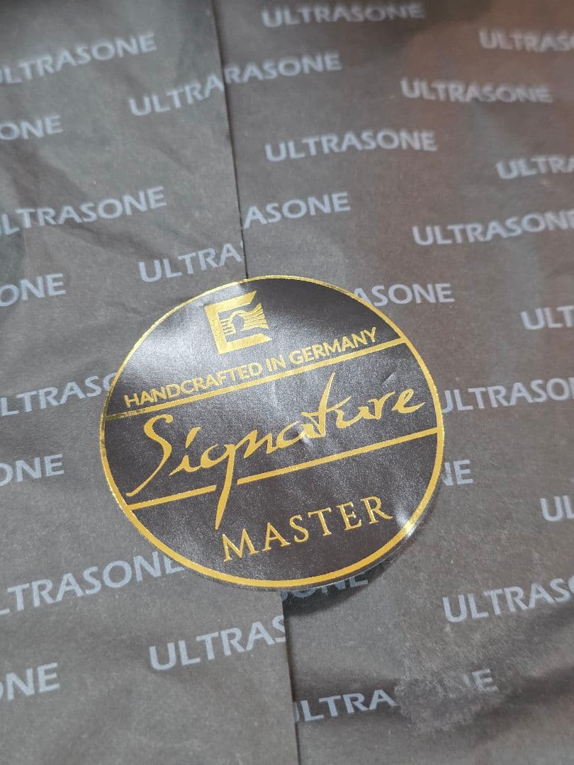 ULTRASONE Signature Master mk2 ヘッドホン