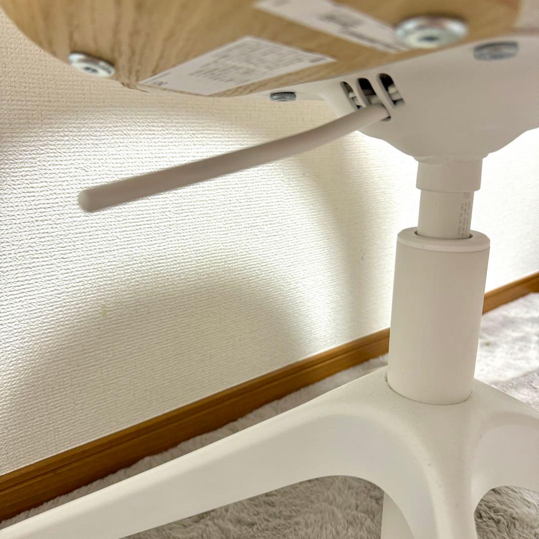 【 i.k.a】美品 IKEA フィェルベルゲット 回転椅子 チェア