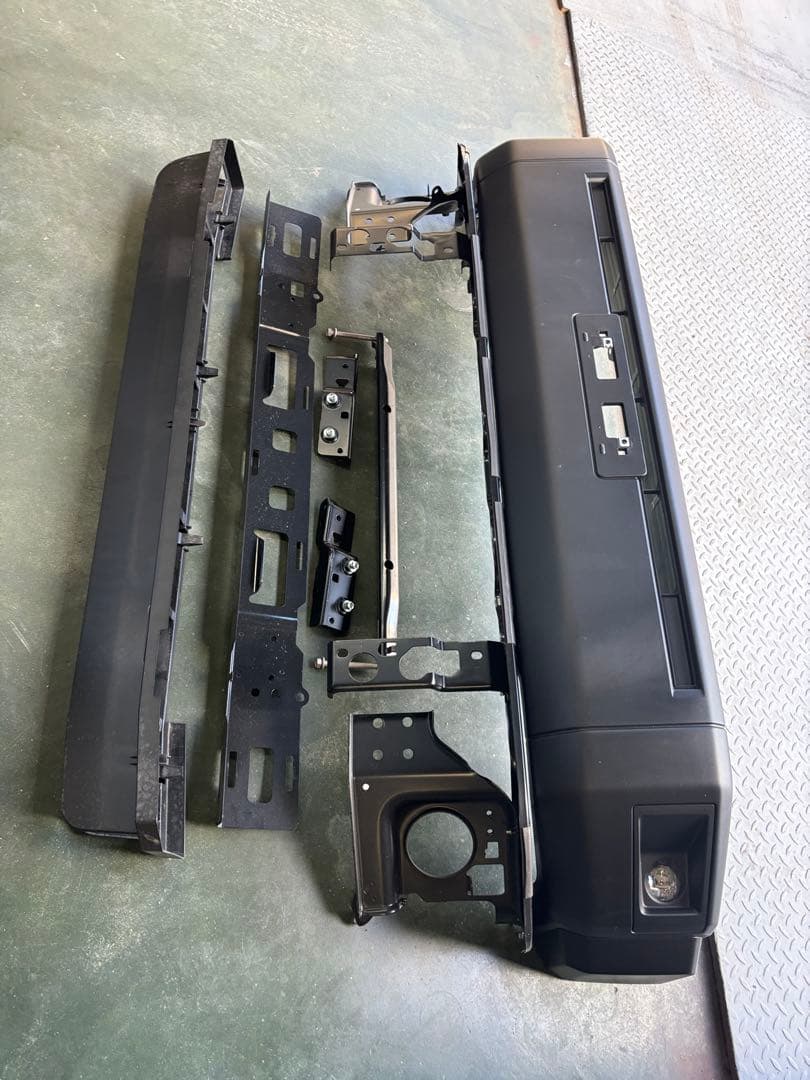 【送料込み】GDJ76 フロントバンパー 再再販ランクル70