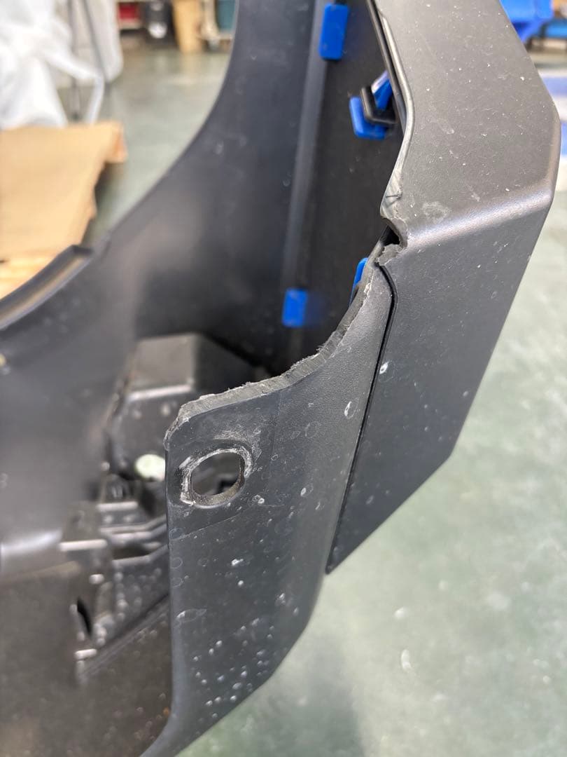 【送料込み】GDJ76 フロントバンパー 再再販ランクル70