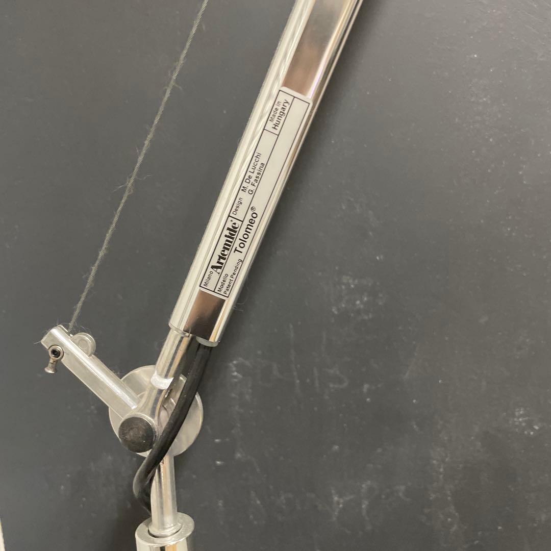 アルテミデ トロメロ Mega Terra Floor Light お値下げ不可