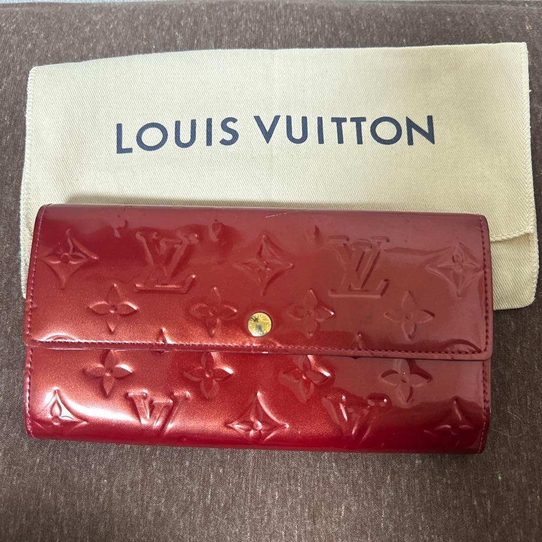 LOUIS VUITTON レッド 長財布 保存袋付き
