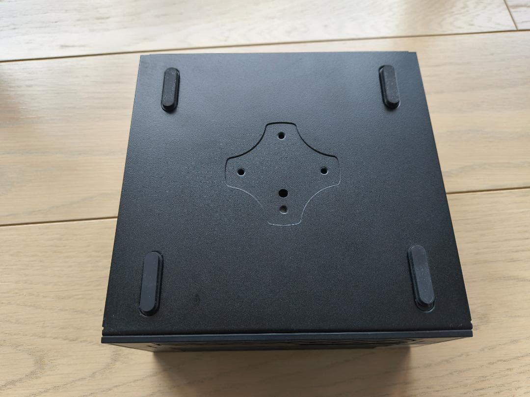 ASRock Desk Mini110 ストレージなし