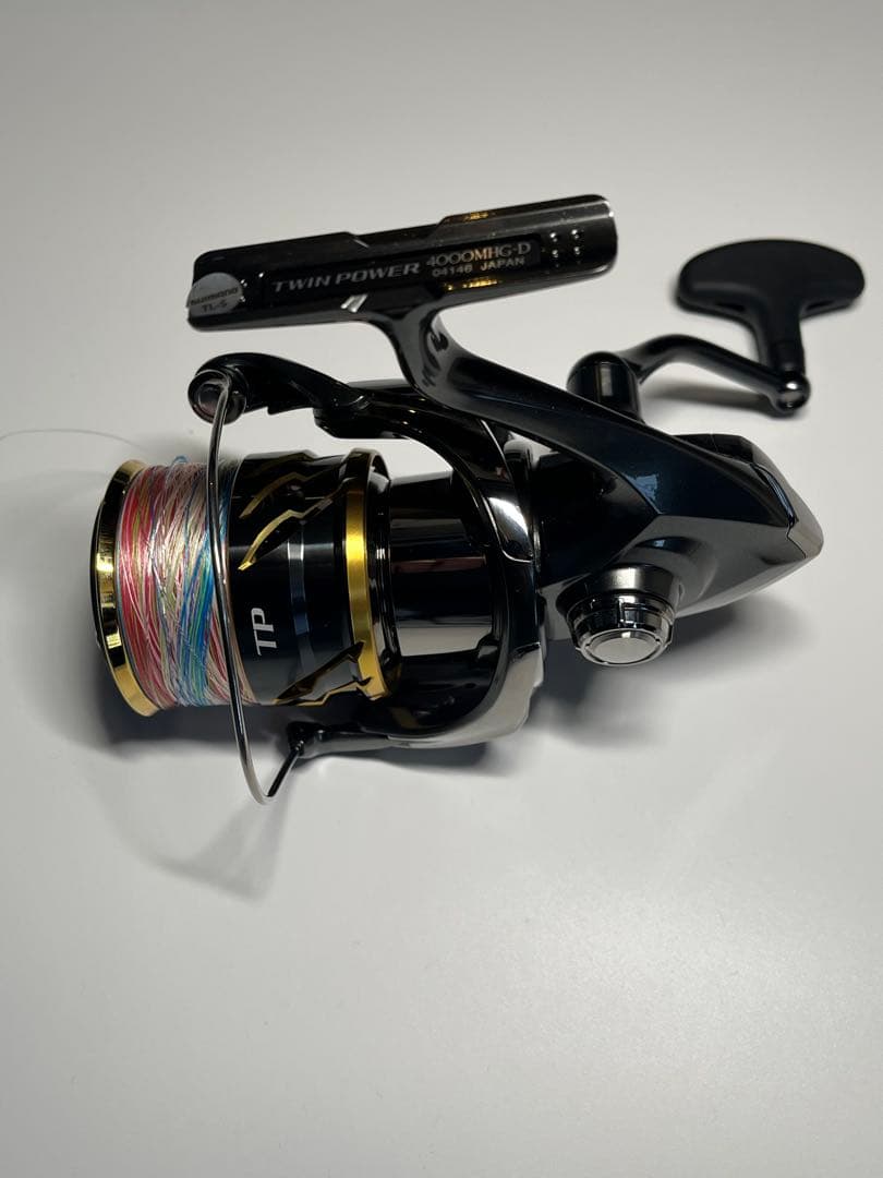 シマノ 20 TWIN POWER 4000MHG スピニングリール