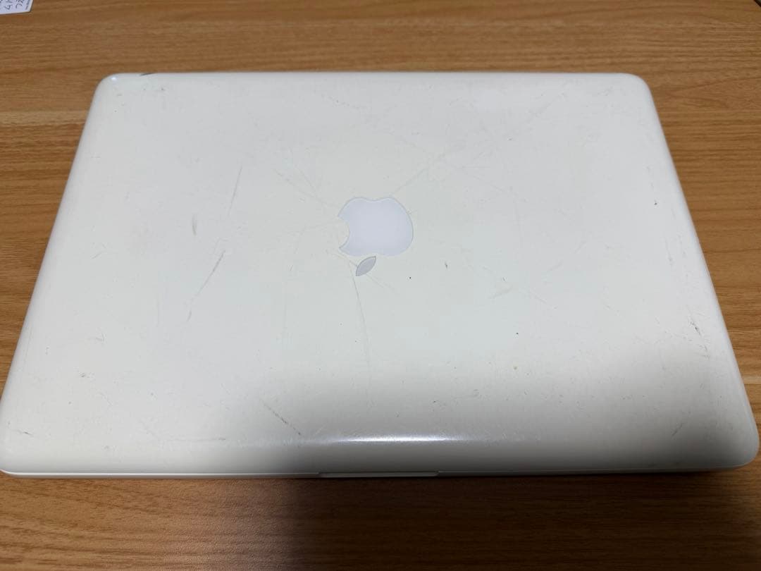 Apple MacBook ホワイト 充電器付き