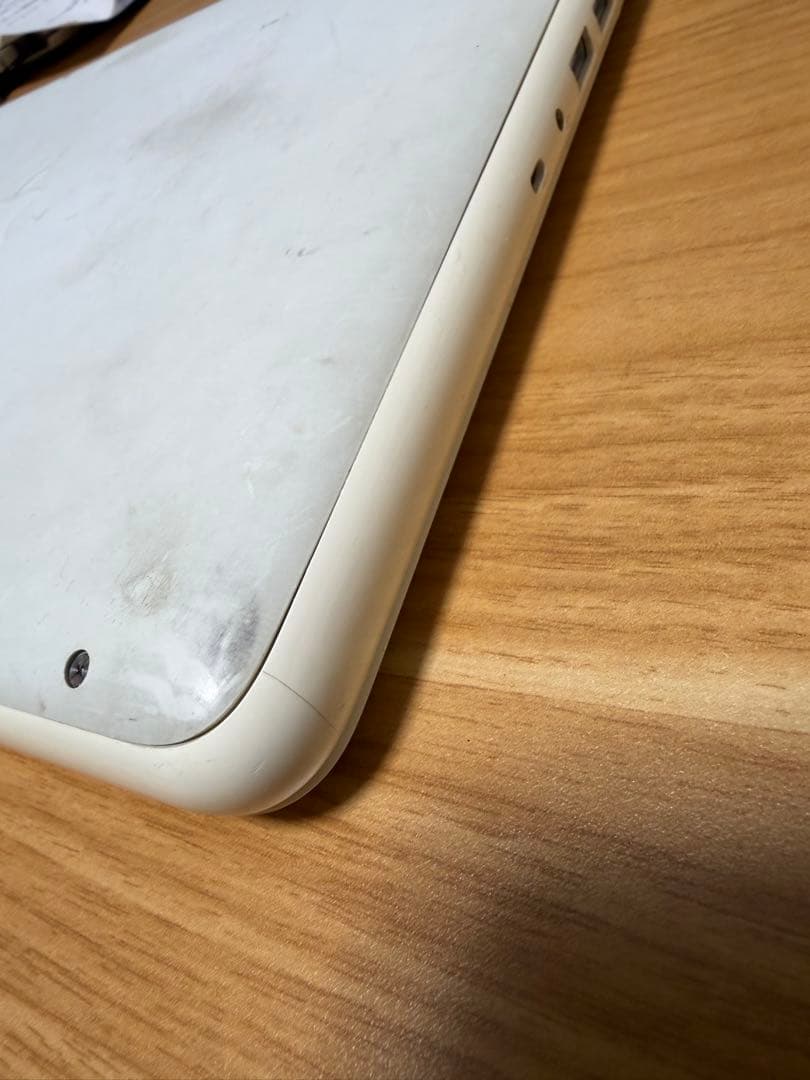 Apple MacBook ホワイト 充電器付き