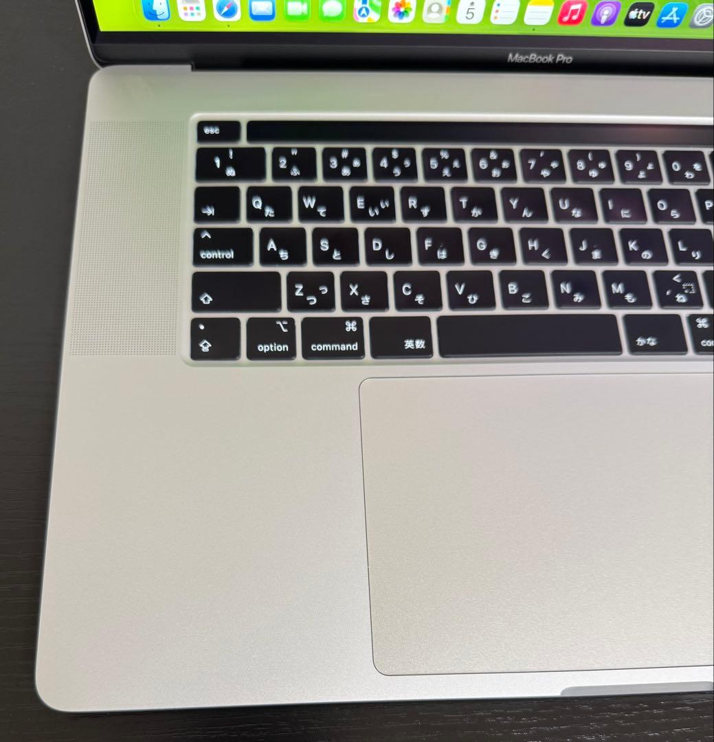 MacBookPro i9 64GB 1TB 充放電96回 バッテリー81%