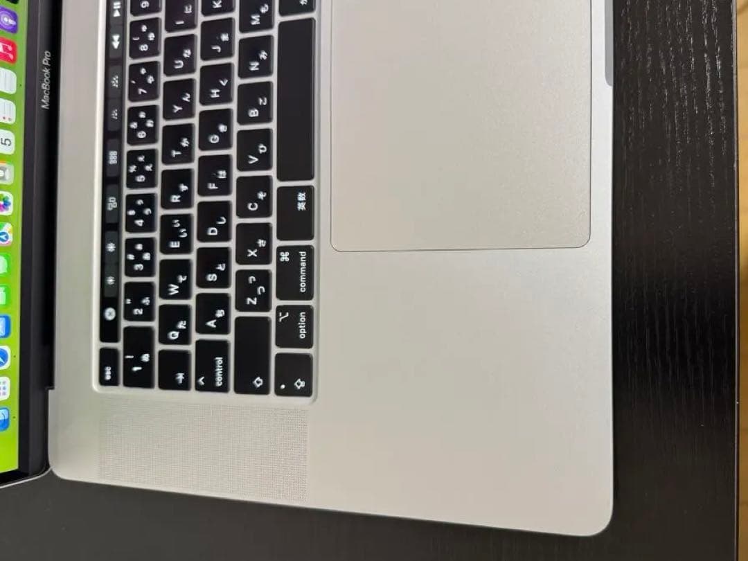 MacBookPro i9 64GB 1TB 充放電96回 バッテリー81%