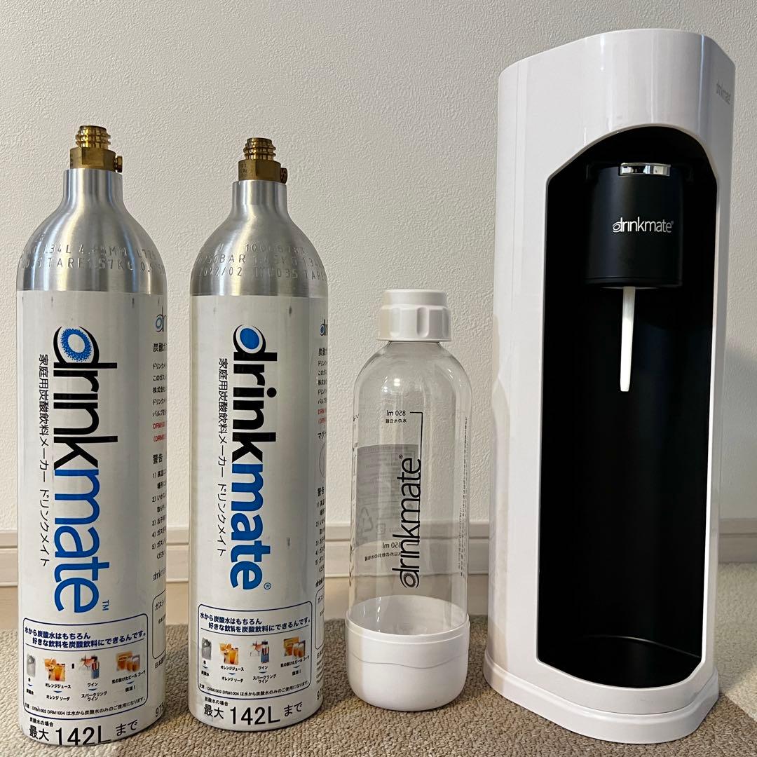 ドリンクメイト マグナムDRM1005白 ガスシリンダー2本&専用ボトル1本付