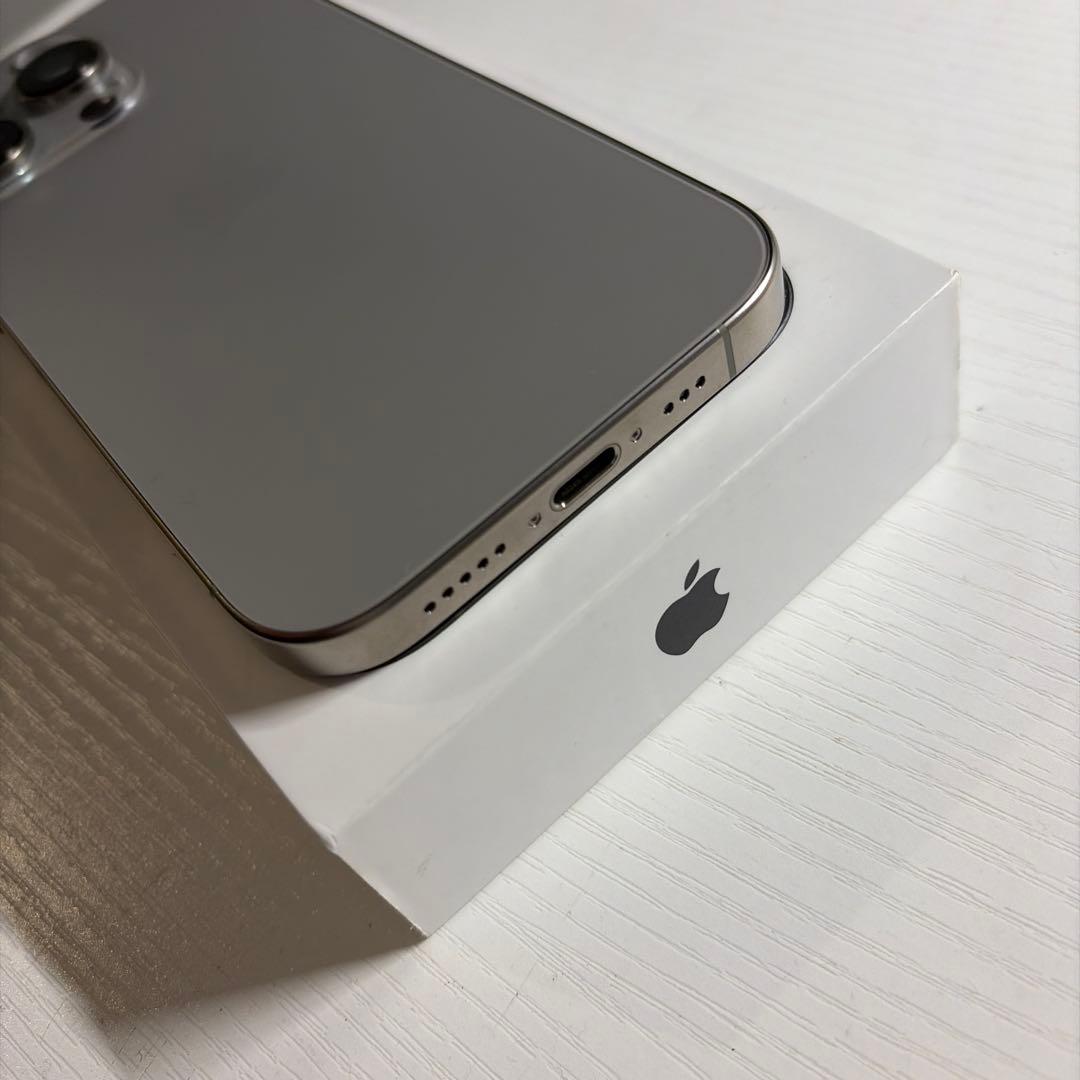 iPhone15 Pro 512GB ナチュラルチタニウム SIMフリー