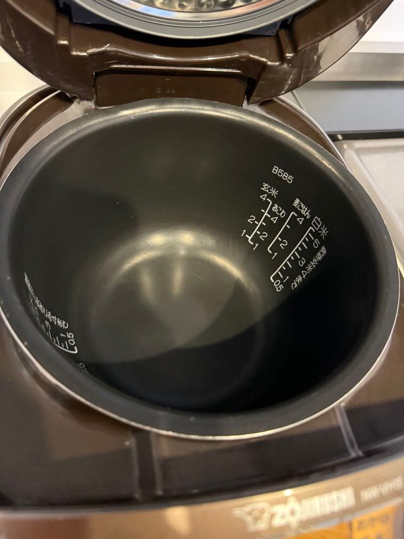 美品 Zojirushi 象印 NW-VH10炊飯器5.5合炊き 2022年製