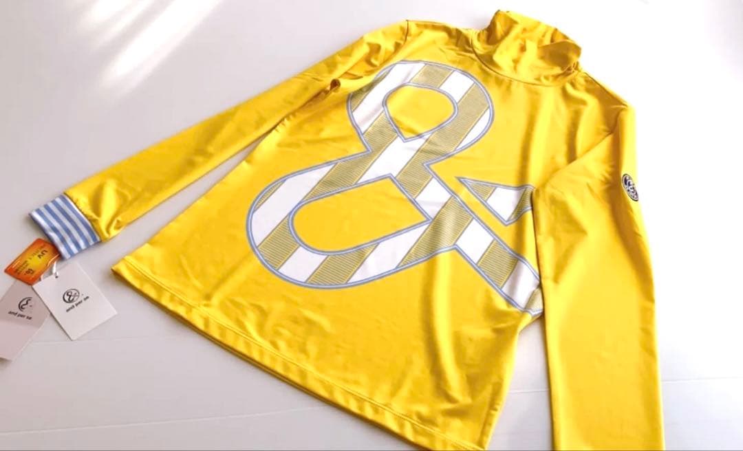 【新品】アンパスィ　モックネック　イエロー