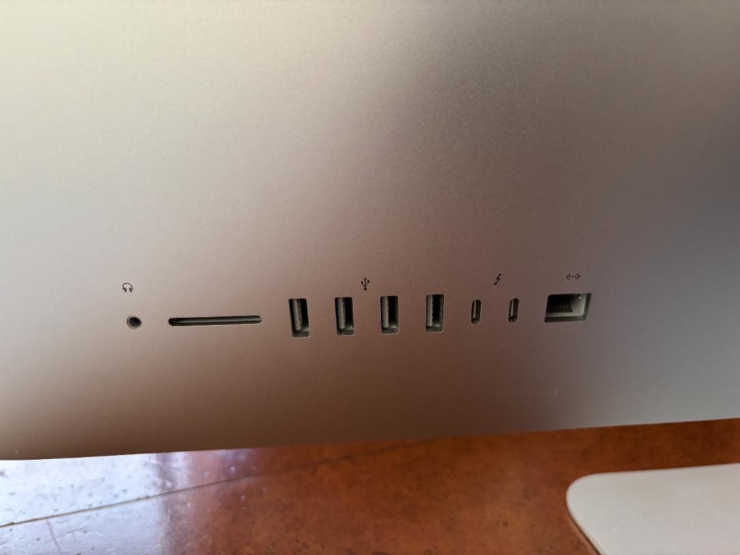 iMac2020 27インチ i7 3.8GHz メモリ64GB ビデオ８GB