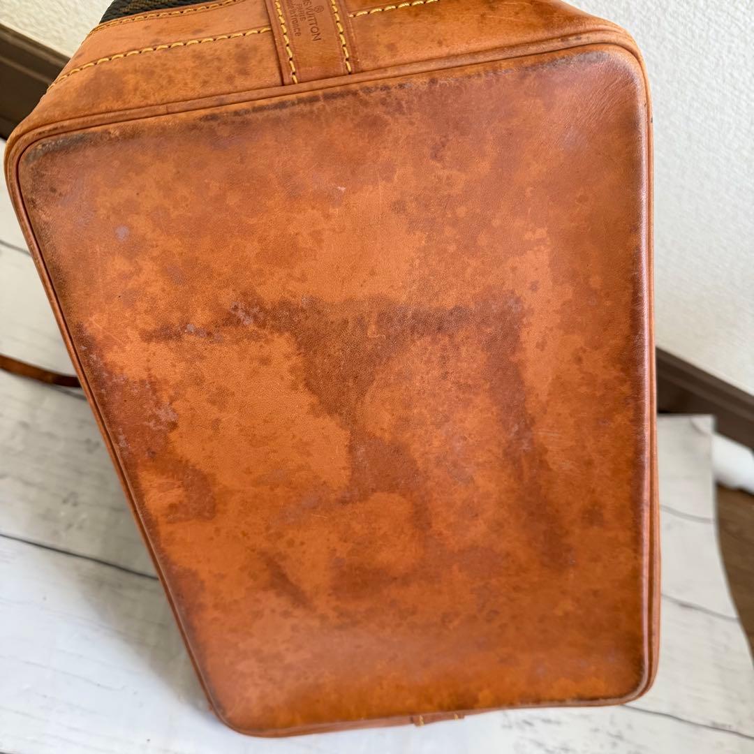 VUITTON ヴィトン　ショルダーバッグ　ノエ