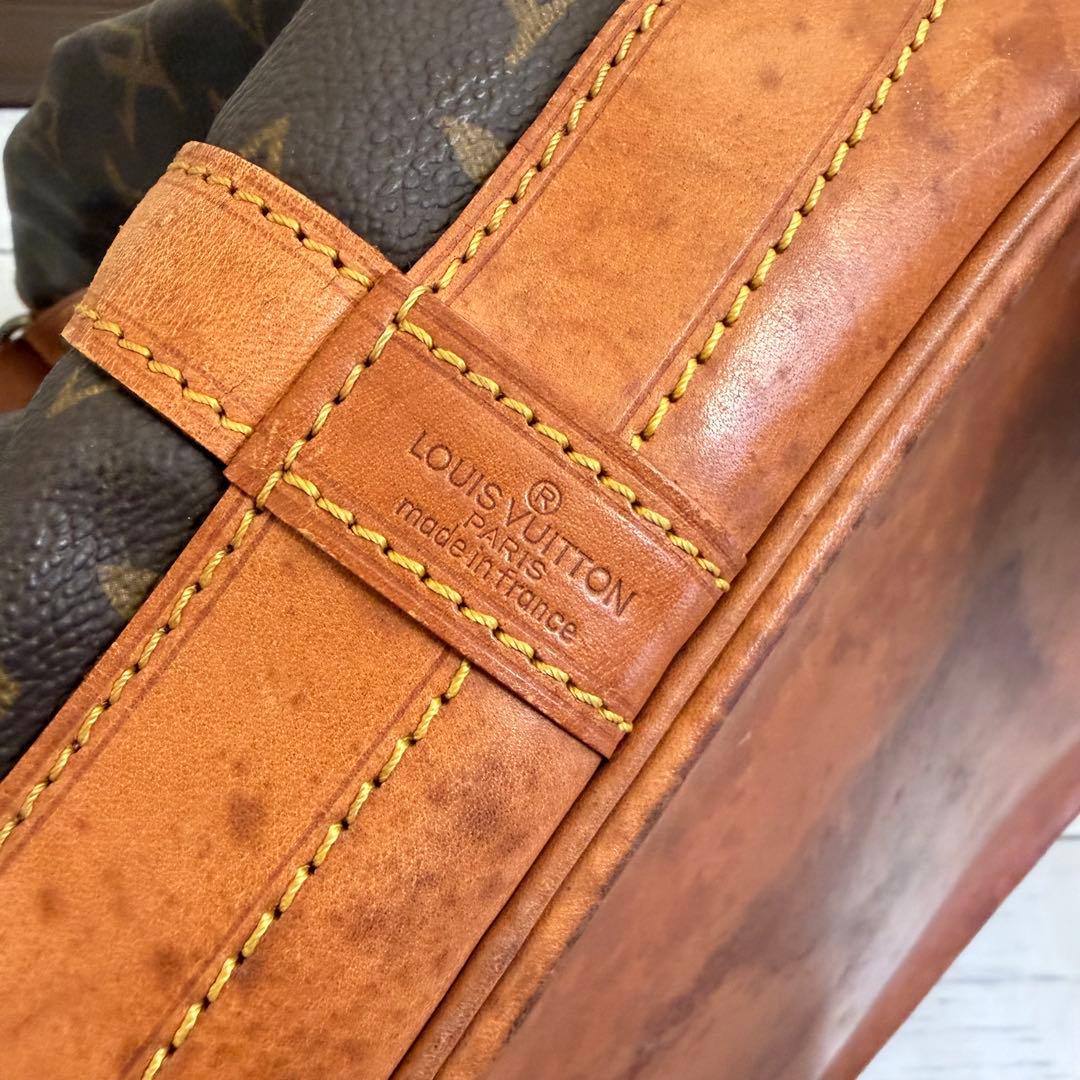 VUITTON ヴィトン　ショルダーバッグ　ノエ