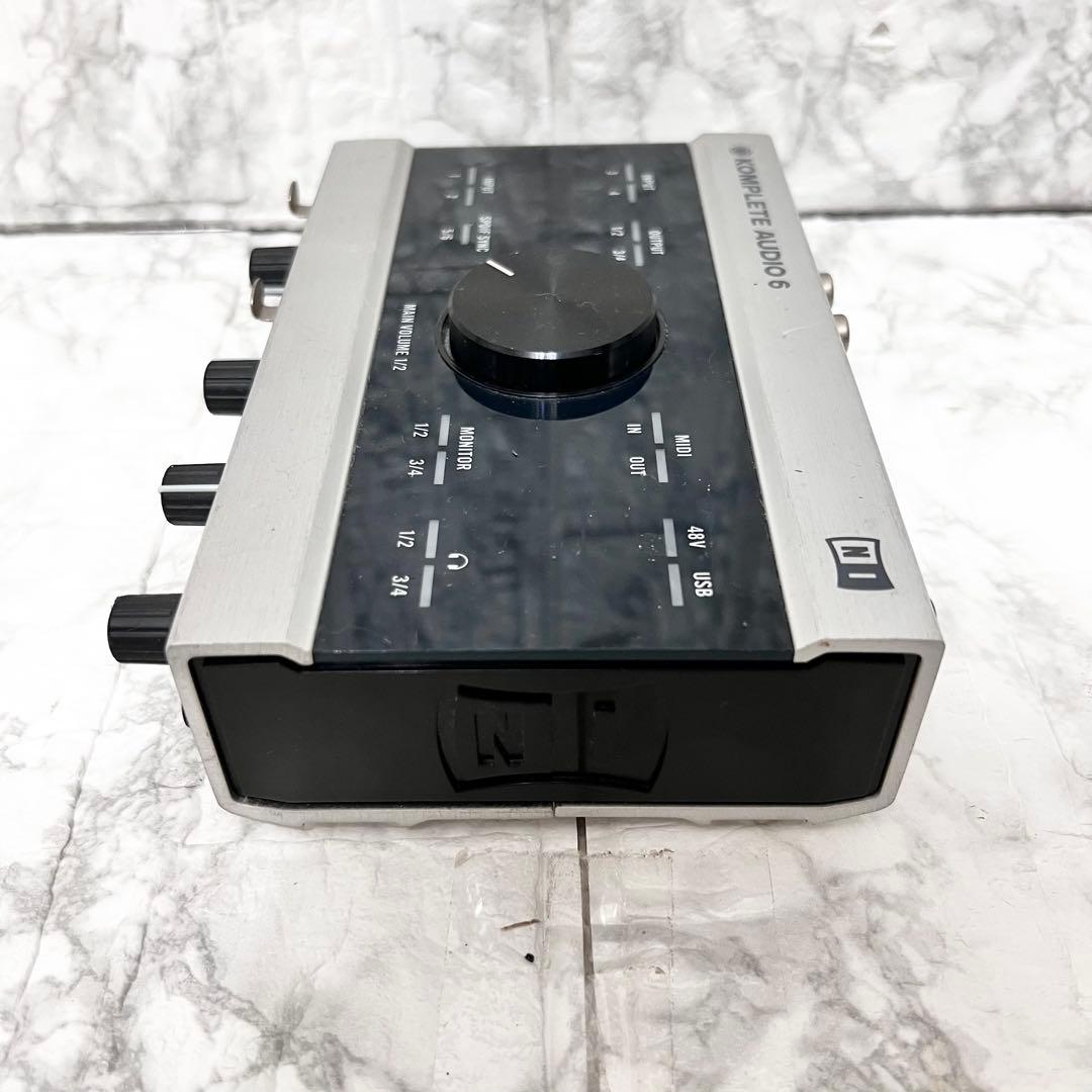 【動作品】Native Instruments KOMPLETE AUDIO 6