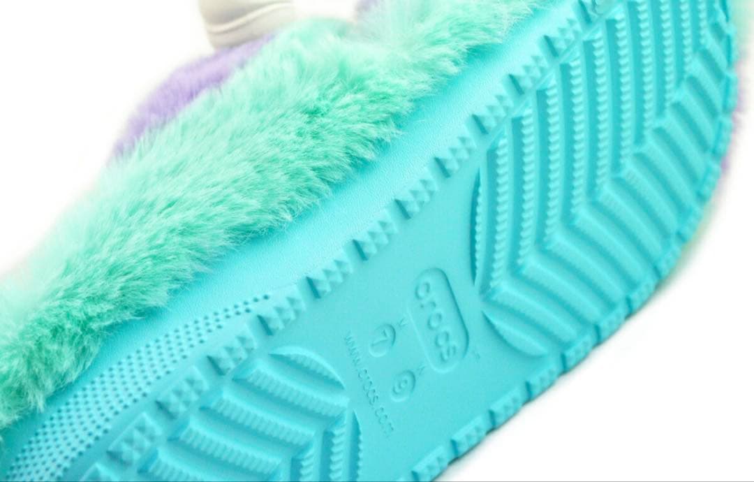 新品未開封　クロックス　モンスターズ・インク　コラボ　サリー　27cm サリバン