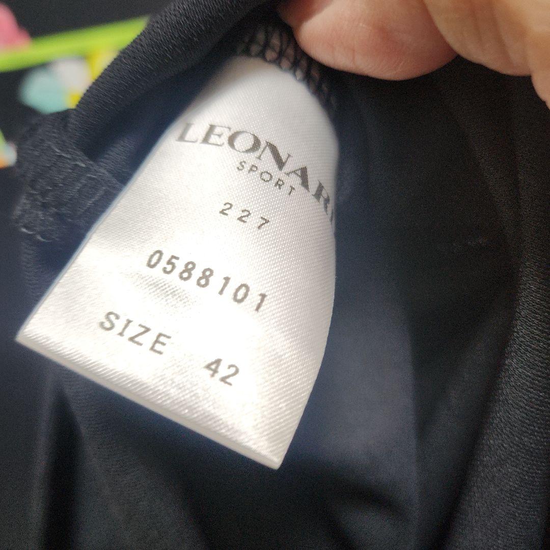 未使用タグ付き　近年タグ　希少サイズ42 レオナール　ブラウス　花柄　チュニック